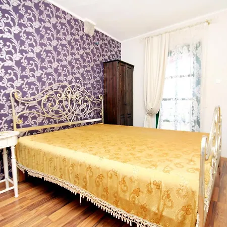 Prázdninový dům House With A Parking Space Gornji - Tomasi, Makarska - 6818 *