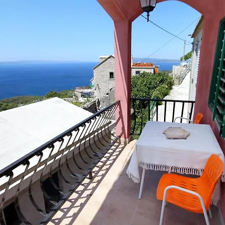 Prázdninový dům House With A Parking Space Gornji - Tomasi, Makarska - 6818 Tučepi